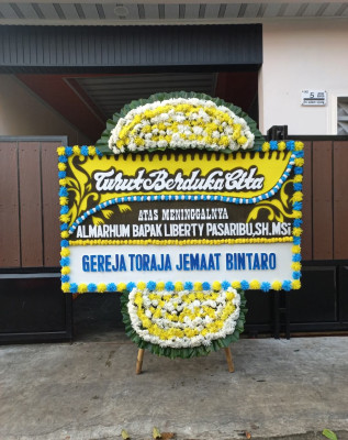 Papan Bunga Duka di Lette
